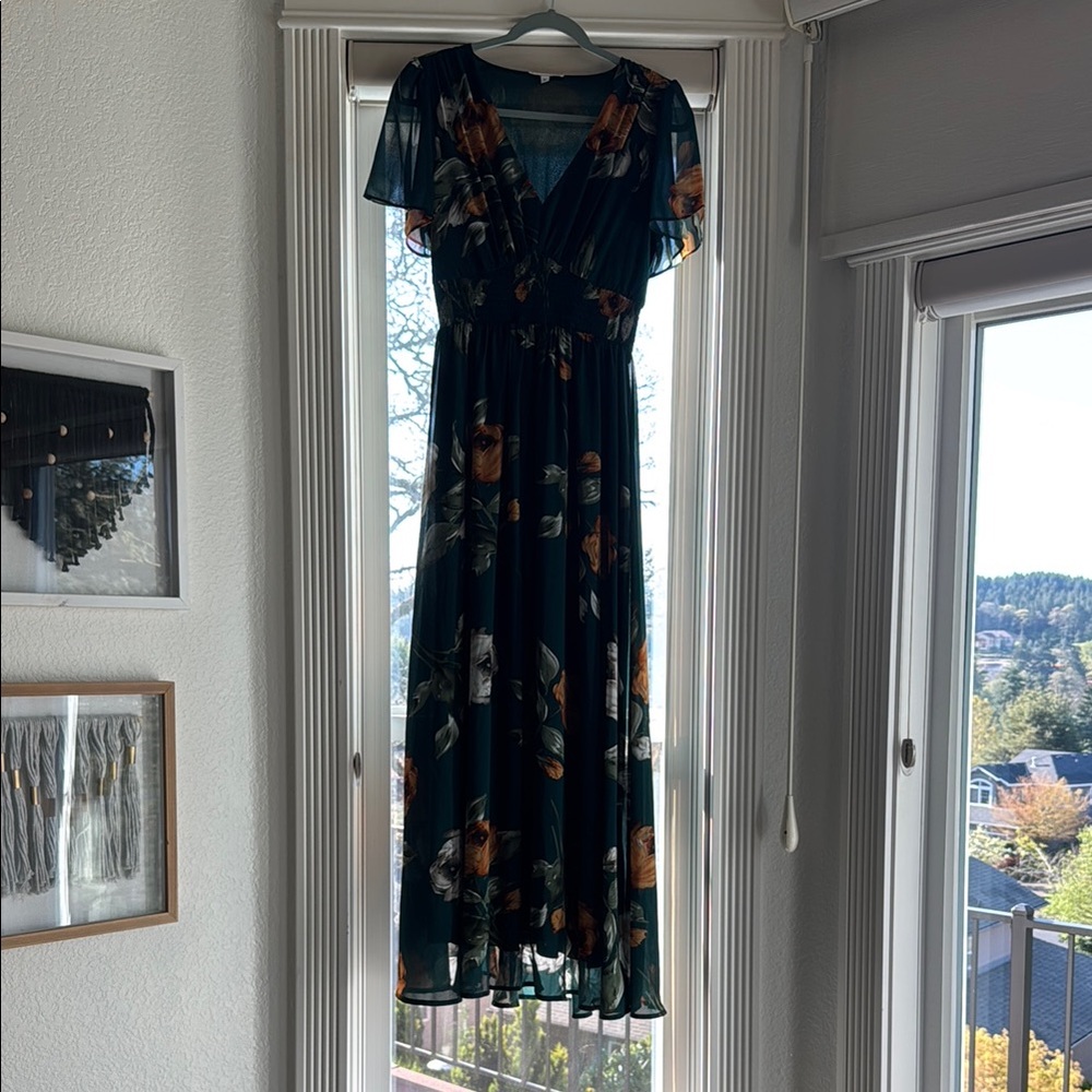 Elegant Floral Maxi Dress